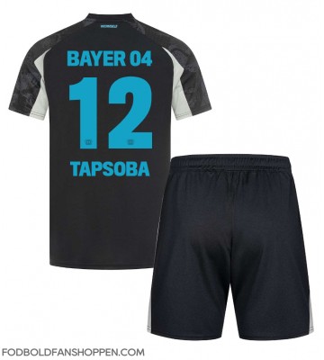 Bayer Leverkusen Edmond Tapsoba #12 Tredjetrøje Børn 2024-25 Kortærmet (+ Korte bukser)